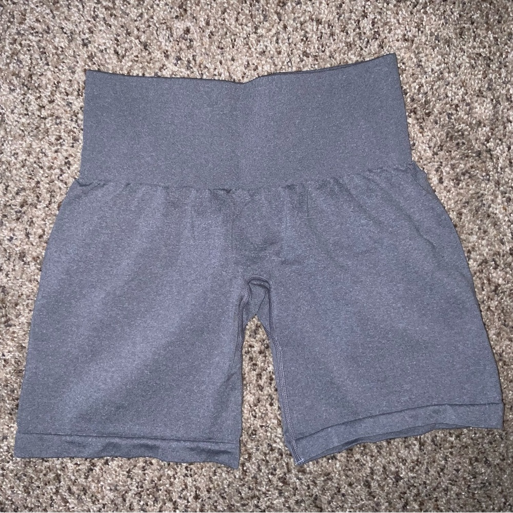 NVGTN High-Waist Gray Athletic Shorts